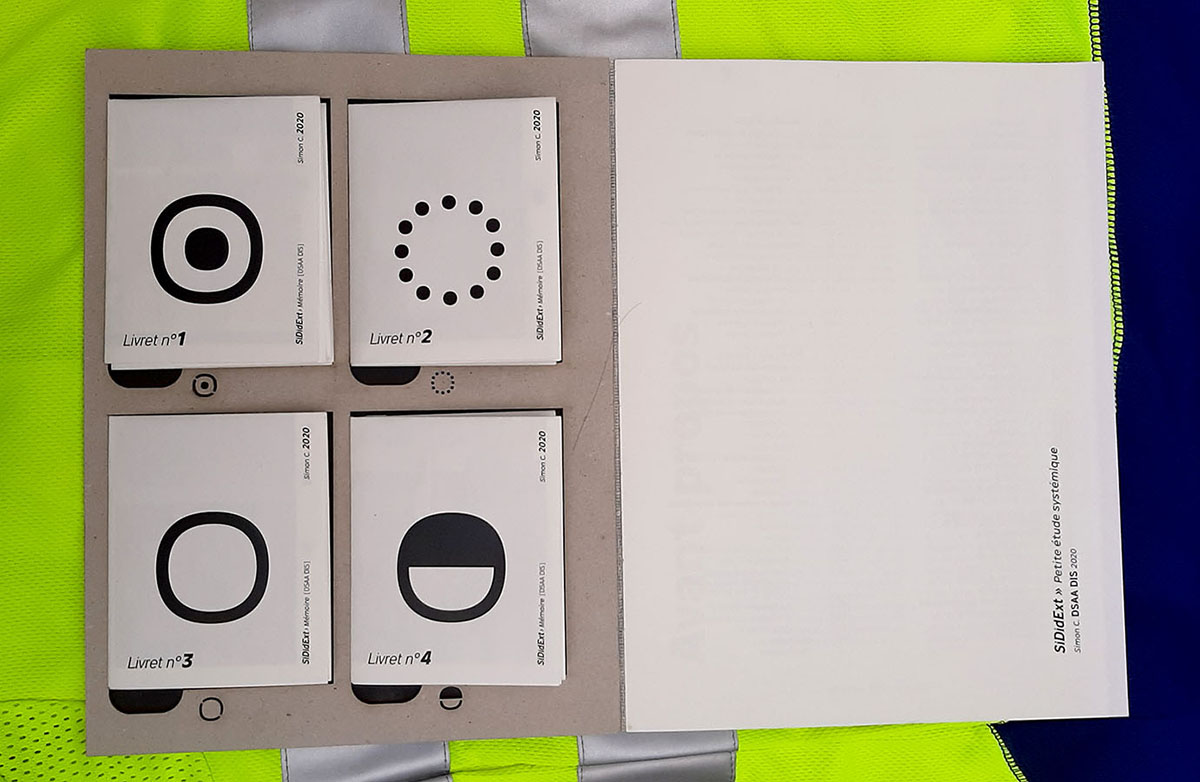 Les trous dans la couverture